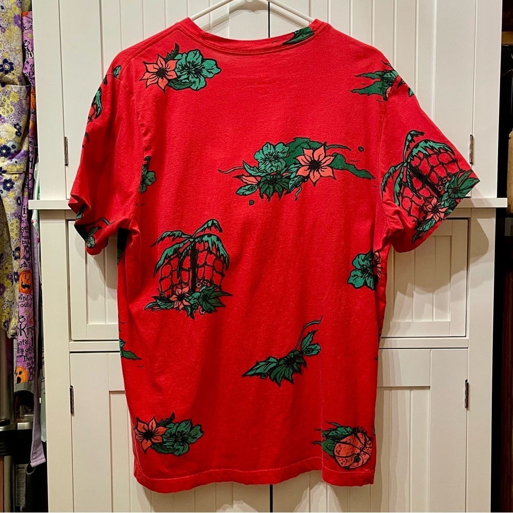 Nike Hoop Island Allover Print Basketball Floral Hawaiian T-Shirt - Picture 2 of 6